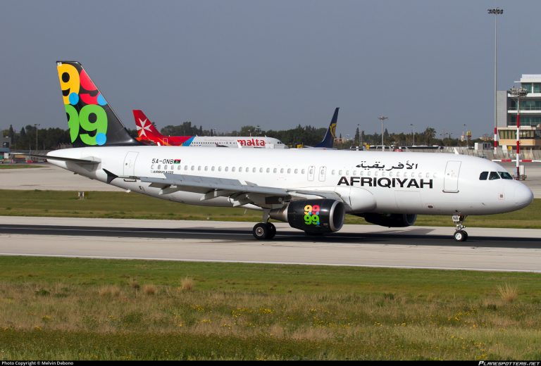 5a-onb-afriqiyah-airways-airbus-a320-214_PlanespottersNet_368704