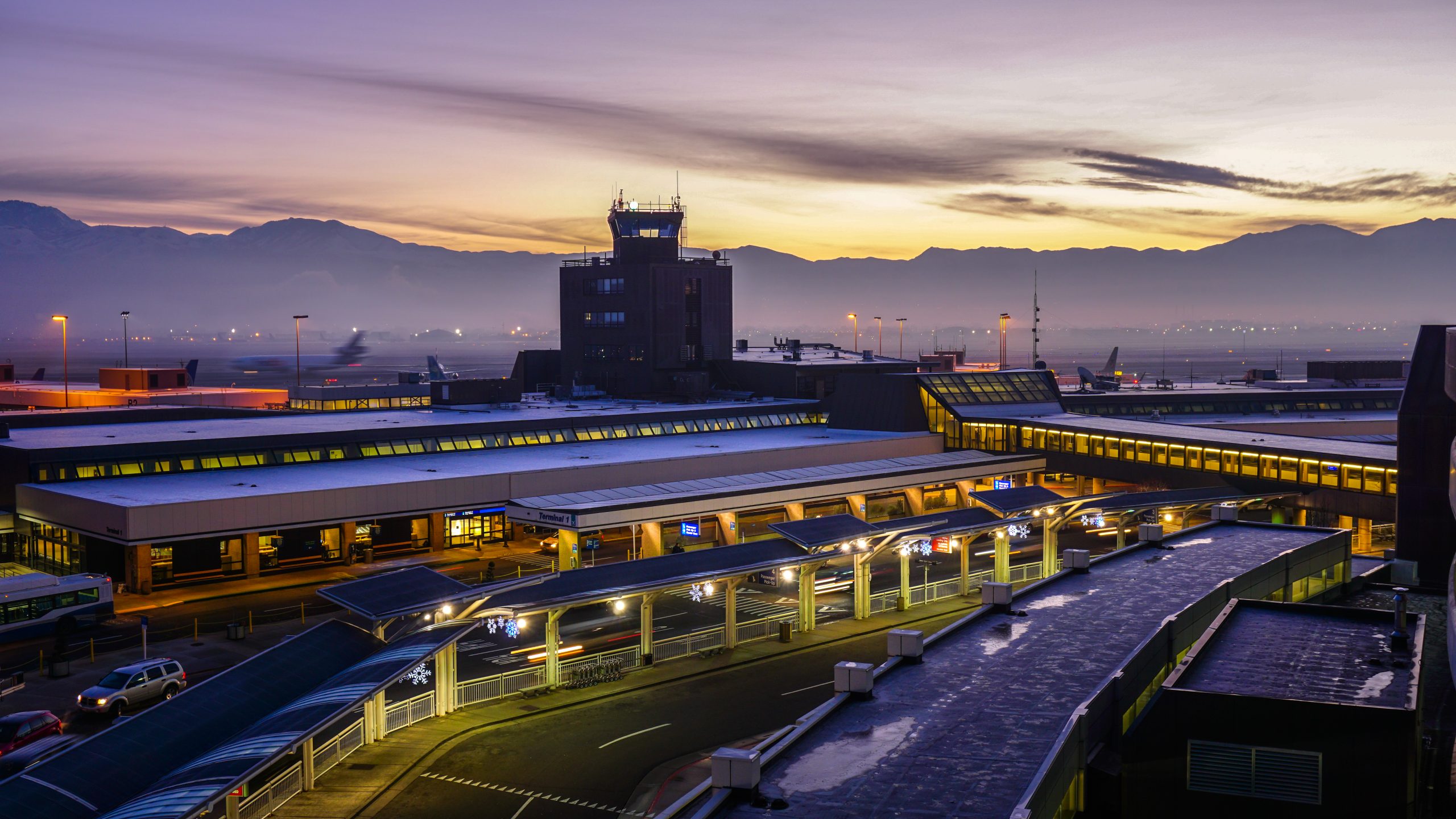 Aeroportul Internațional Salt Lake City – Utah, închis