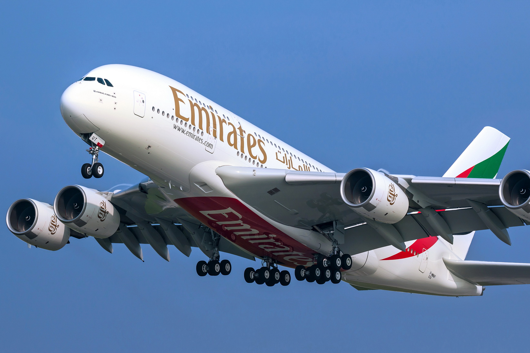 E A380