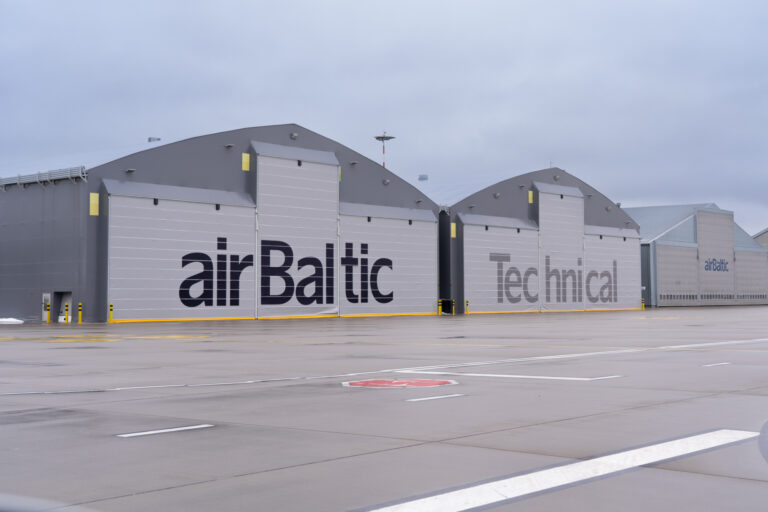 2025_01_16_airBaltic_Launches_Two_Aircraft_Hangars_3