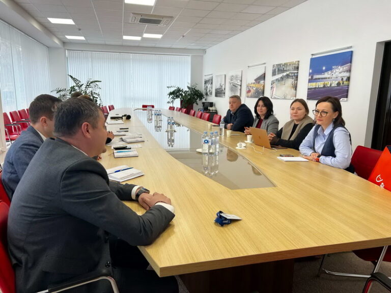 Aeroportul Internațional Chișinău: ,,Vizita de lucru a reprezentanților SkyUp Airlines (Malta)”