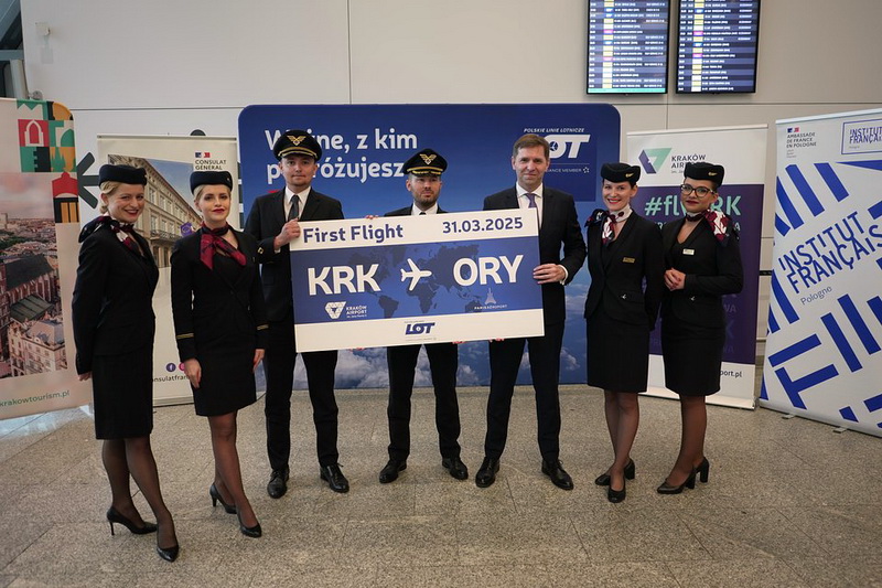 LOT Polish Airlines a operaționalizat astăzi un nou zbor spre Franța