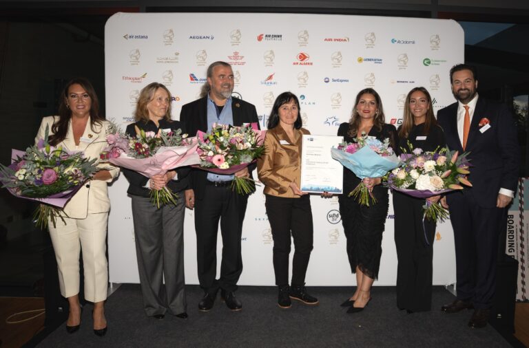 GIC anniversary celebration – GIC shareholders and Carola Dietz (Darmstadt Chamber of Industry and Commerce) (c) GIC