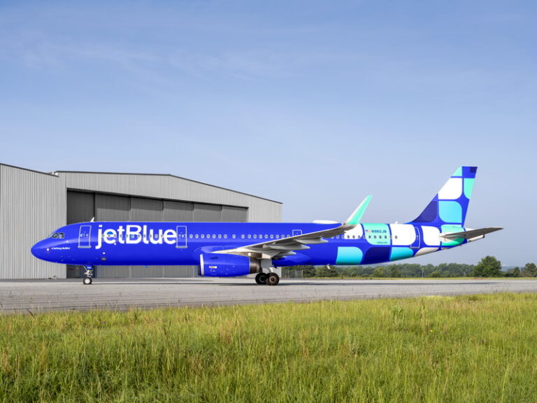 JetBlue continuă dezvoltarea rețelei de zboruri în Europa