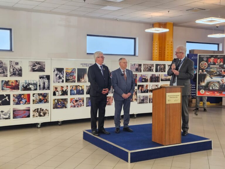 Vernisaj pe Aeroportul Internațional din Cluj Napoca