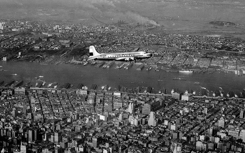KLM a aniversat 8 decenii de zboruri directe spre New York