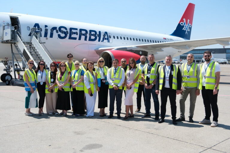 O nouă aeronavă în dotarea Air Serbia
