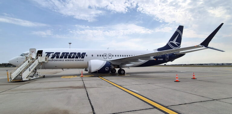 Prima aeronavă Boeing 737 MAX  8 ce intră oficial în dotarea companiei TAROM